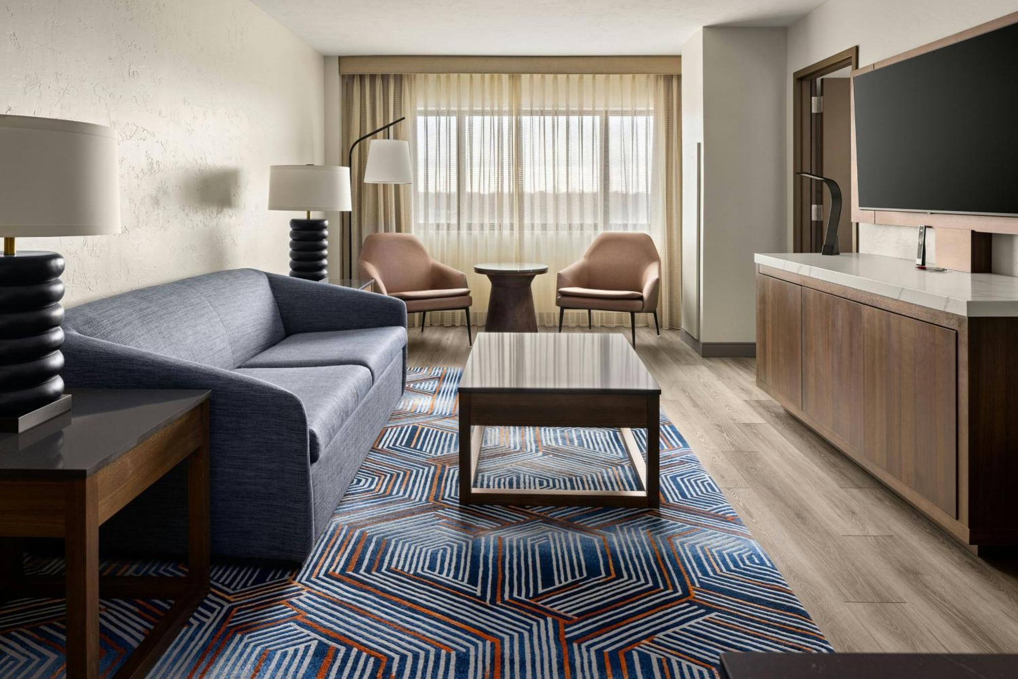 Oshkosh Marriott Waterfront Hotel & Convention Center Buitenkant foto