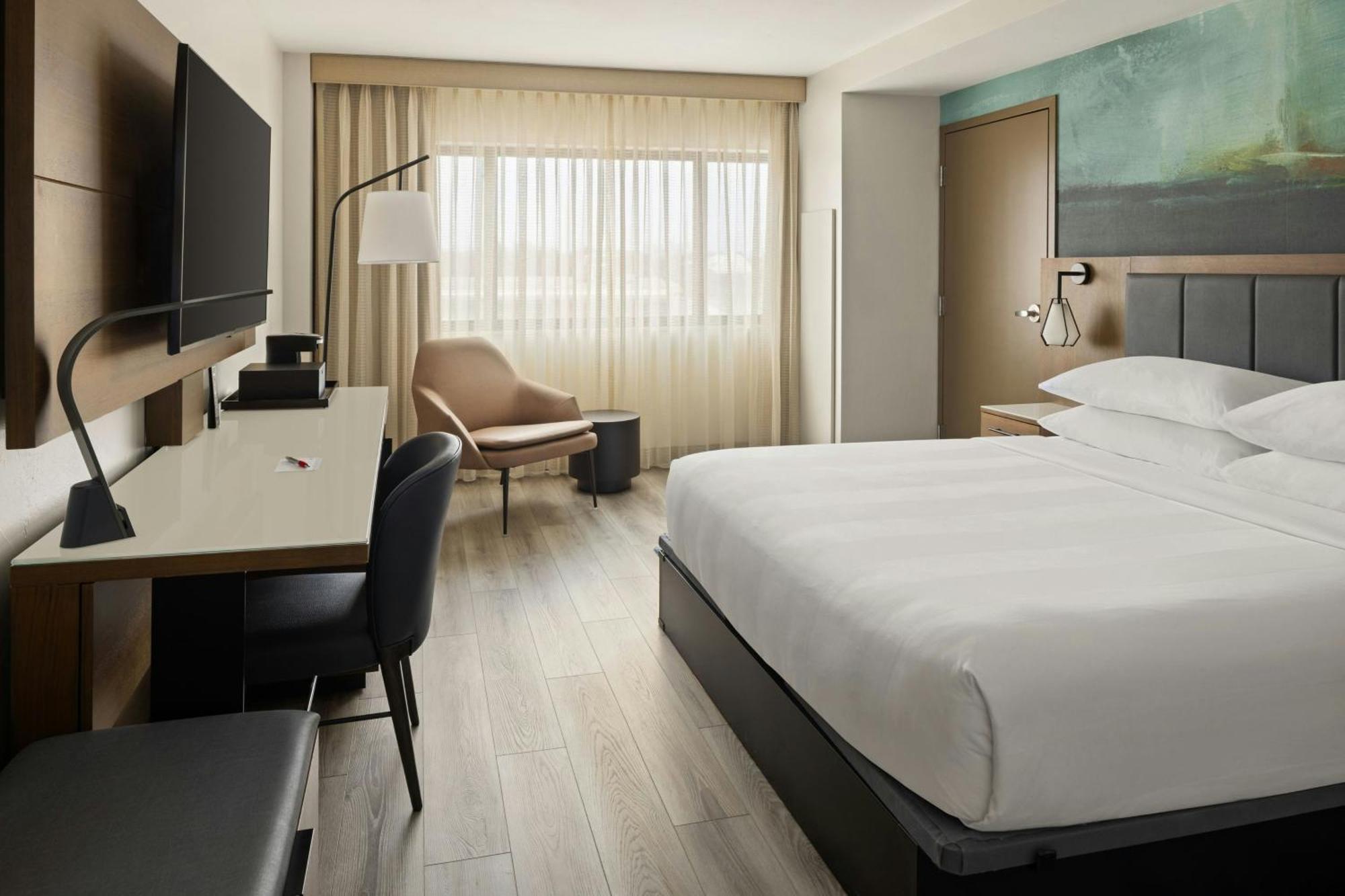 Oshkosh Marriott Waterfront Hotel & Convention Center Buitenkant foto